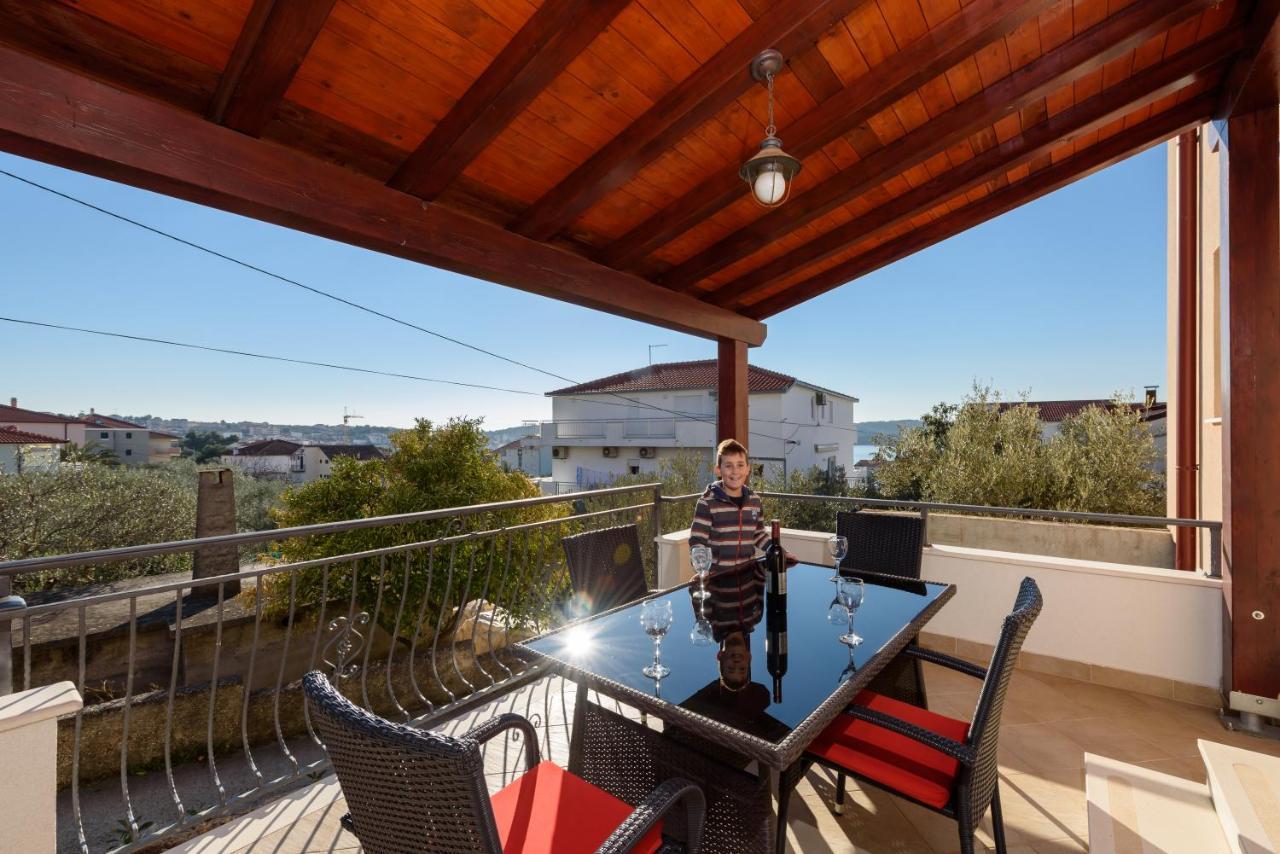 Apartmani Petra Trogir Exterior foto