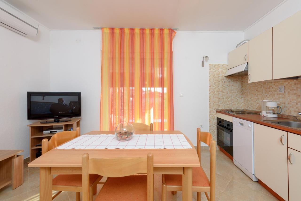 Apartmani Petra Trogir Exterior foto