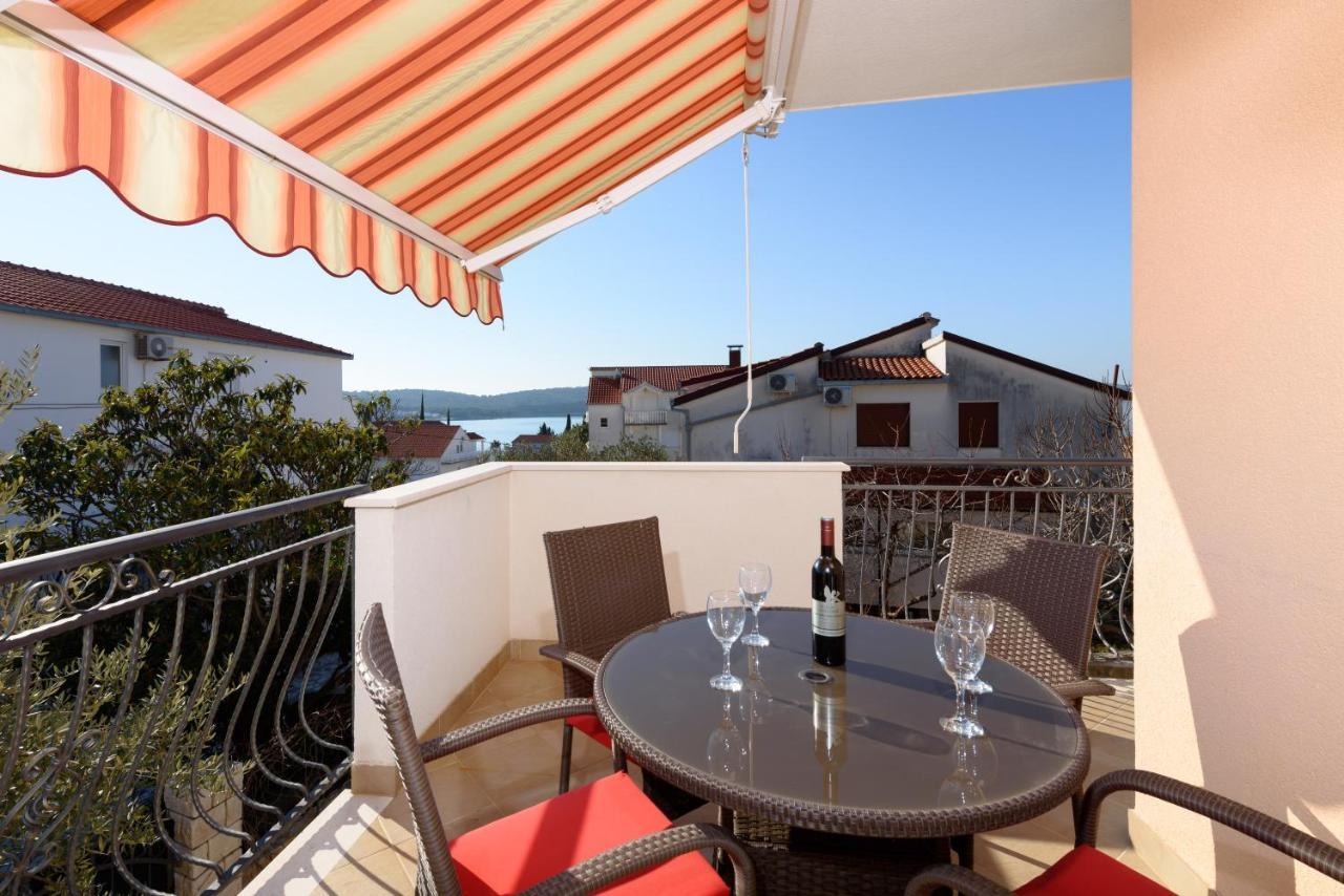 Apartmani Petra Trogir Exterior foto