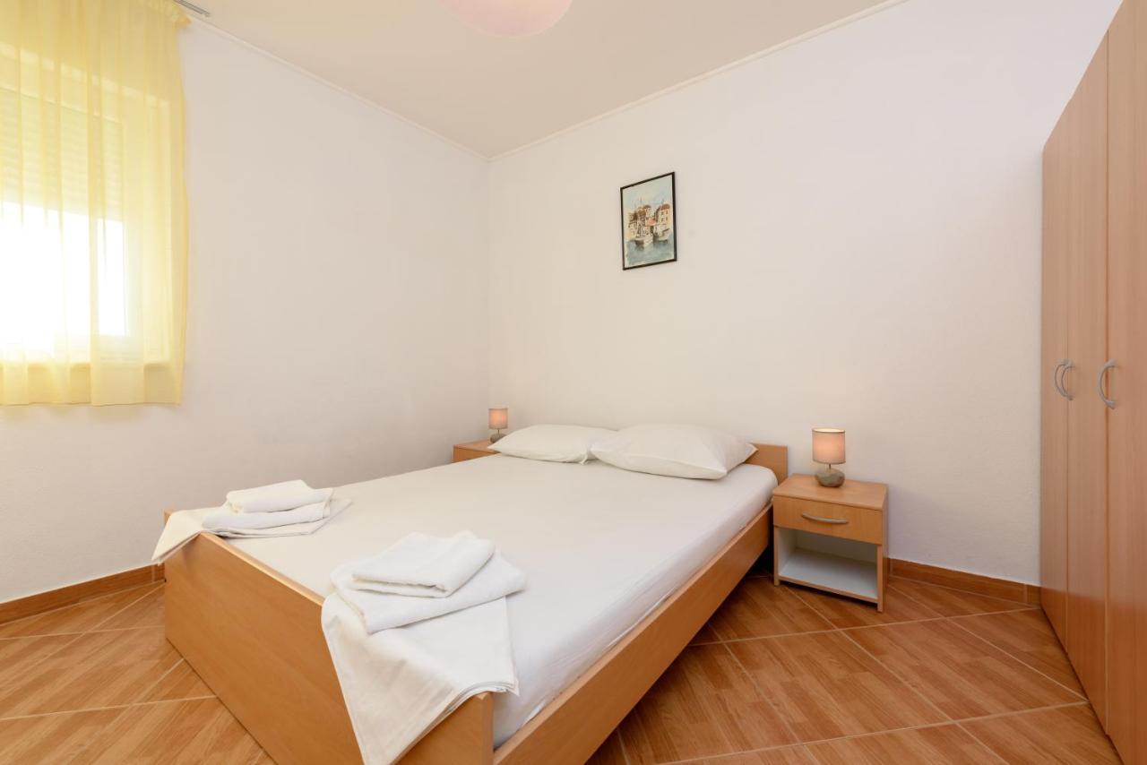 Apartmani Petra Trogir Exterior foto